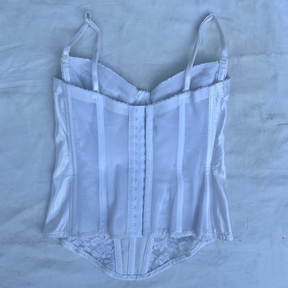 White Vintage Silk Bridal Corset - Picture 5 of 5